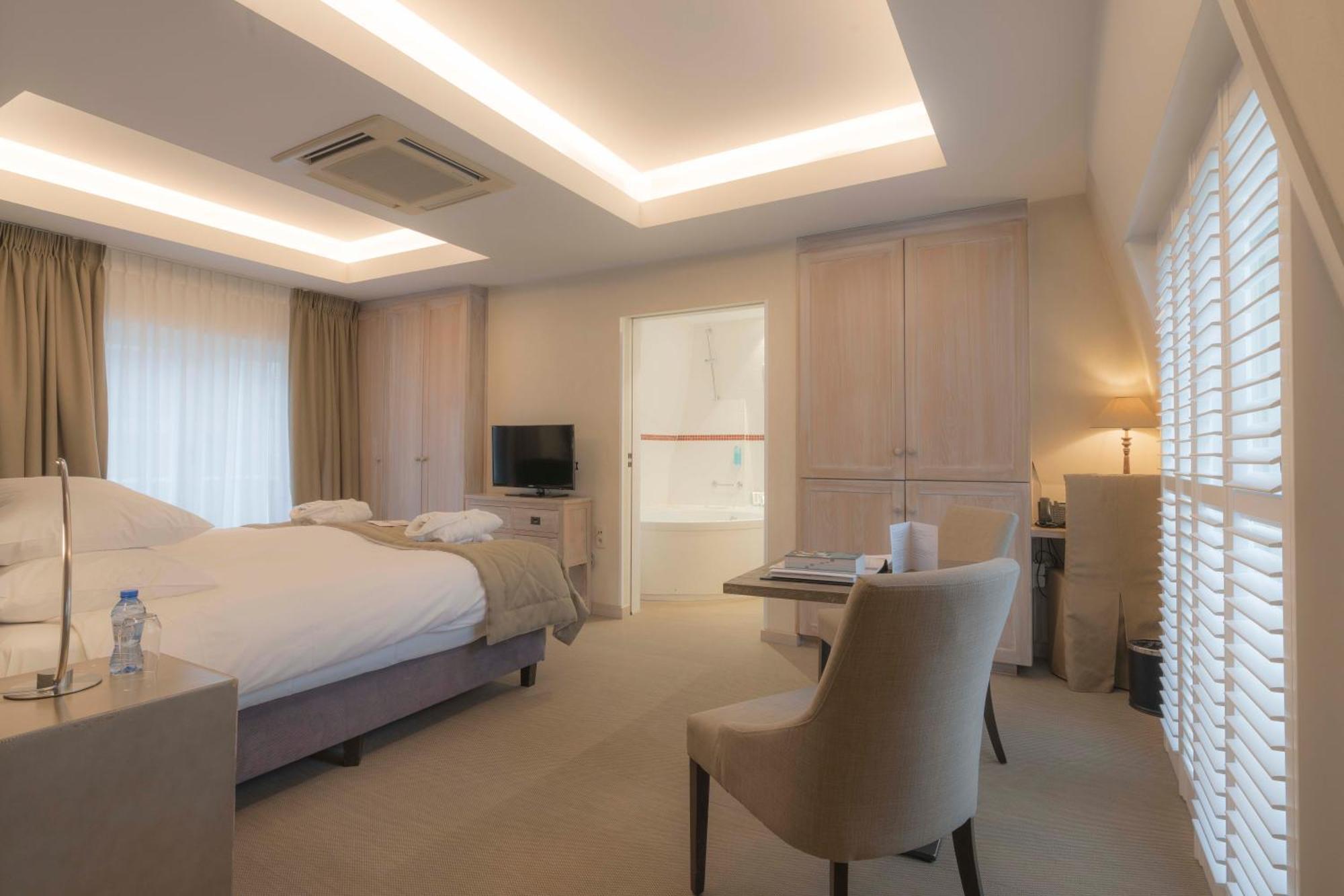 Hotel Lugano Кнокке-Хейст Экстерьер фото