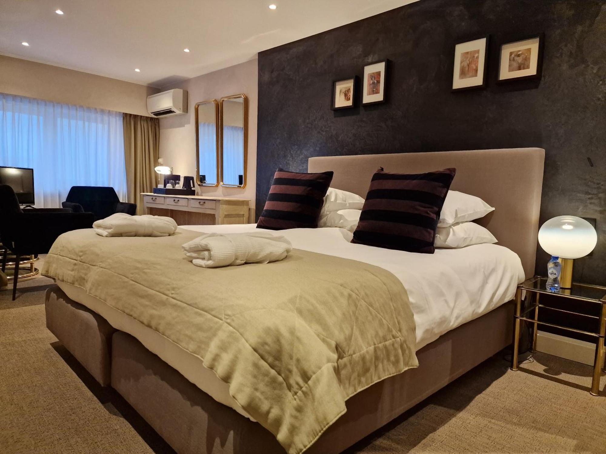 Hotel Lugano Кнокке-Хейст Экстерьер фото