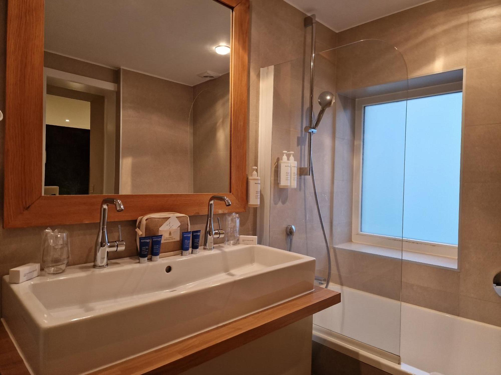 Hotel Lugano Кнокке-Хейст Экстерьер фото